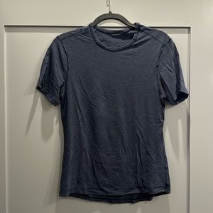 Lululemon navy blue t-shirt